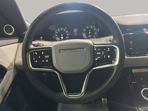 Used 2023 Land Rover Range Rover Evoque R-Dynamic SE AWD/4WD image 13
