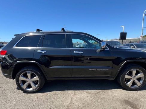 Used 2015 Jeep Grand Cherokee Limited AWD/4WD image 8