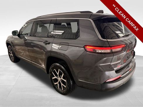 Used 2023 Jeep Grand Cherokee L Limited image 3