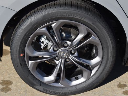 New 2025 Honda Accord EX-L image 12