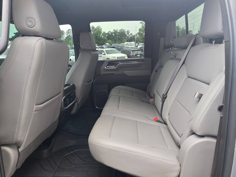 Used 2024 Chevrolet Silverado 2500 LTZ w/ LTZ Convenience Package AWD/4WD image 35