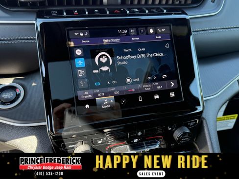 New 2025 Jeep Grand Cherokee 4WD image 23