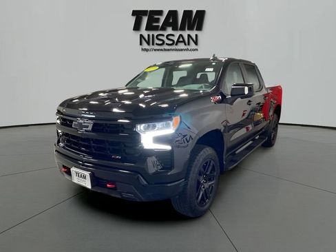 Used 2023 Chevrolet Silverado 1500 LT Trail Boss w/ Convenience Package II AWD/4WD image 5