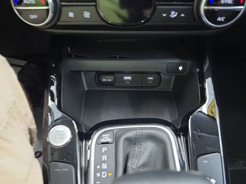 Certified 2023 Kia Soul EX image 23