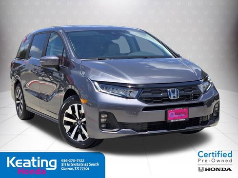 Certified 2026 Honda Odyssey EX-L image 3