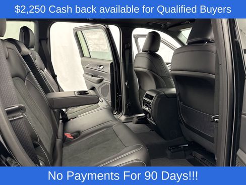 New 2025 Jeep Grand Cherokee Altitude AWD/4WD image 33