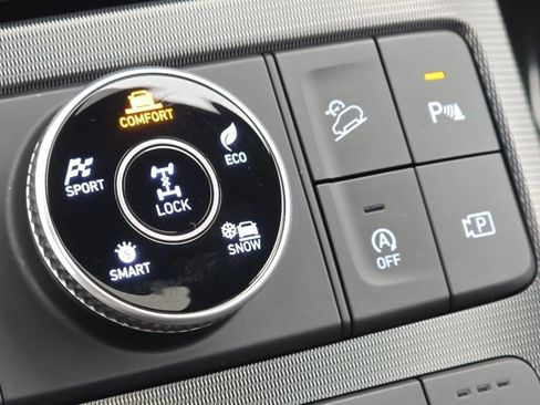 Used 2024 Hyundai Palisade Calligraphy image 7