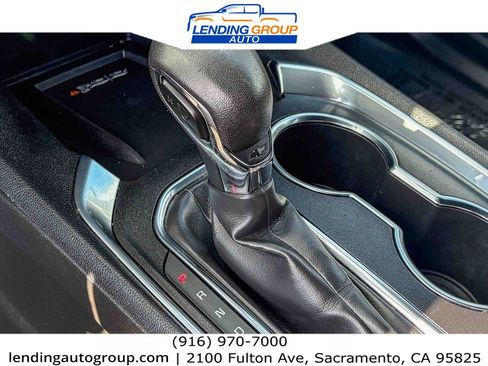 Used 2023 Chevrolet Traverse LT FWD image 18