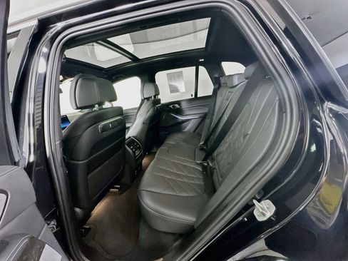 Used 2024 BMW X5 sDrive40i RWD image 27