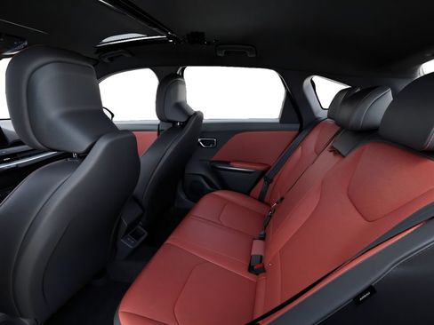 New 2026 Kia K4 GT-Line FWD image 18