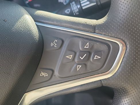 Used 2021 Chevrolet Malibu LT image 24