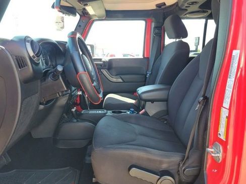 Used 2013 Jeep Wrangler Unlimited Sport AWD/4WD image 10