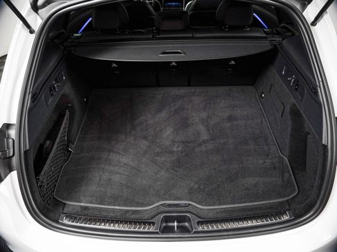 Certified 2026 Mercedes-Benz GLC 300 image 5