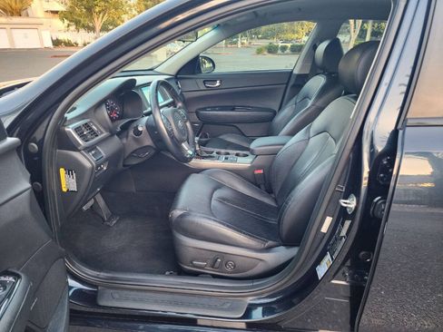 Used 2017 Kia Optima EX FWD image 12