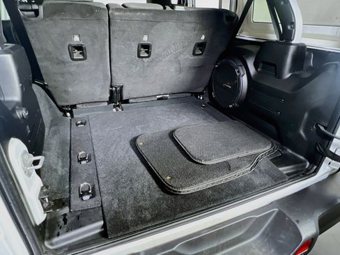 Used 2023 Jeep Wrangler Sahara w/ Safety Group image 25