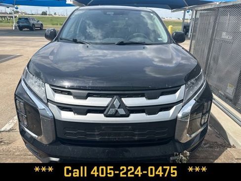Used 2025 Mitsubishi Outlander Sport ES AWD/4WD image 3