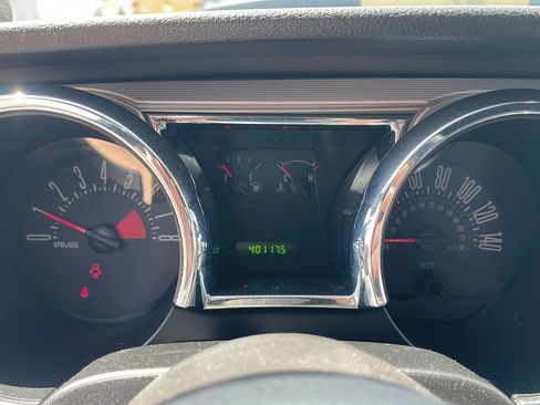 Used 2006 Ford Mustang GT Premium RWD image 17