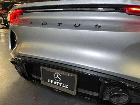 Used 2024 Lotus Emira First Edition image 15