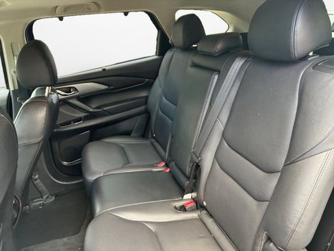 Used 2018 MAZDA CX-9 Touring w/ Touring Premium Package AWD/4WD image 12