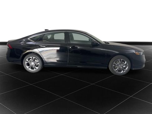 New 2026 Honda Accord EX-L image 6
