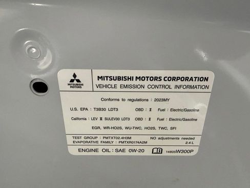 Used 2023 Mitsubishi Outlander SE AWD/4WD image 43