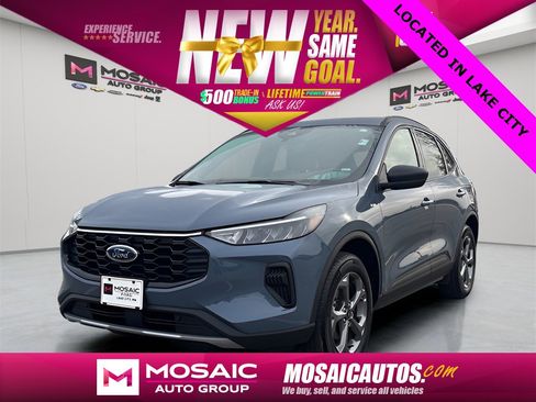 Used 2025 Ford Escape ST-Line image 7