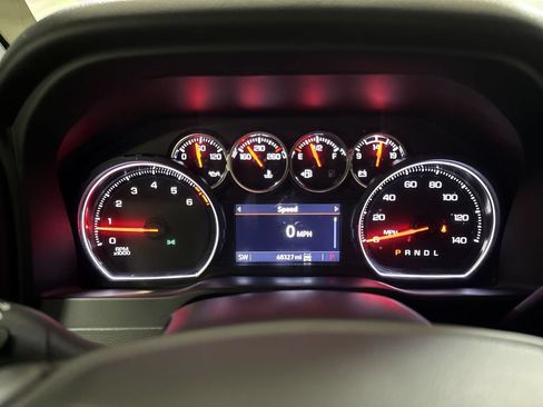 Used 2021 Chevrolet Silverado 2500 LT w/ Convenience Package AWD/4WD image 12