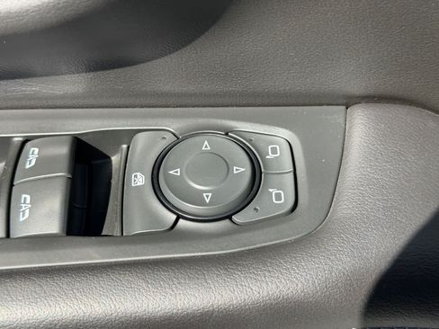 Used 2021 Chevrolet Suburban LT RWD image 15