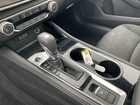 Used 2023 Nissan Altima 2.5 SV image 24