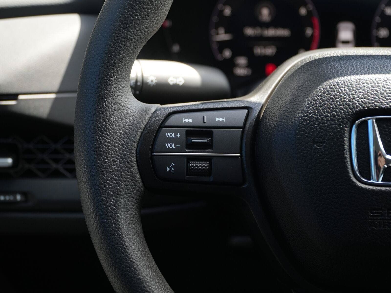 Used 2025 Honda Accord SE image 23