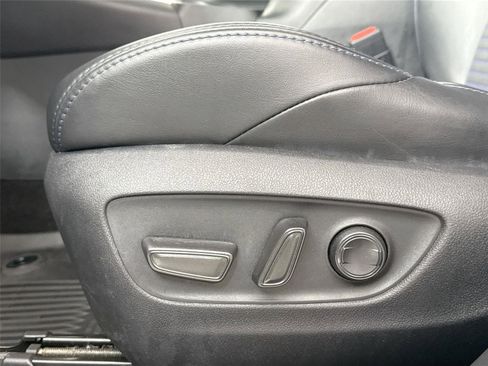 Certified 2024 Toyota RAV4 XSE AWD/4WD image 29