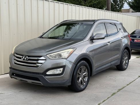Used 2015 Hyundai Santa Fe Sport w/ Option Group 02 FWD image 9
