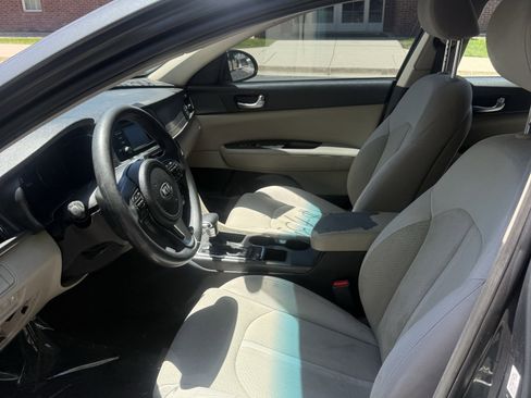 Used 2016 Kia Optima LX FWD image 12