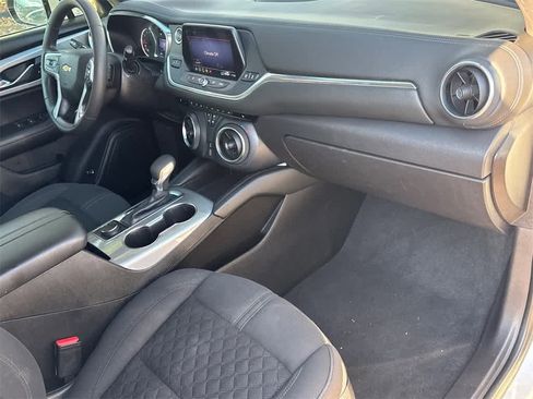 Used 2022 Chevrolet Blazer LT image 13