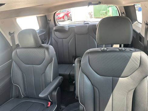 Used 2025 Hyundai Palisade SEL FWD image 20