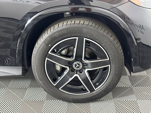 Certified 2026 Mercedes-Benz GLC 300 image 13