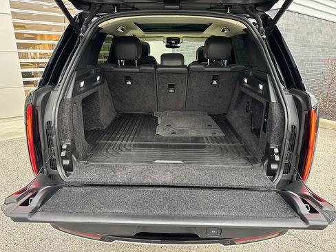 Used 2024 Land Rover Range Rover SE AWD/4WD image 6