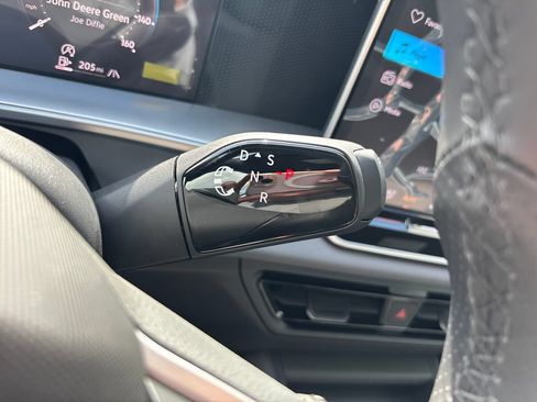 New 2026 Volkswagen Tiguan SE R-Line AWD/4WD image 19