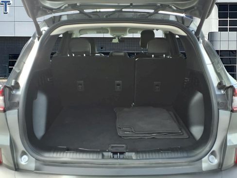 Used 2025 Ford Escape Platinum AWD/4WD image 6
