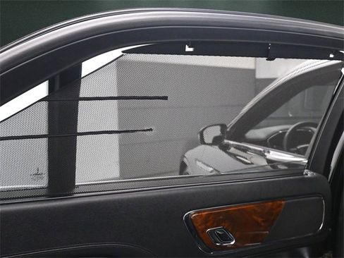 Used 2017 Lincoln Continental AWD w/ Equipment Group 500A image 12