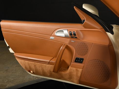 Used 2009 Porsche 911 Turbo image 18