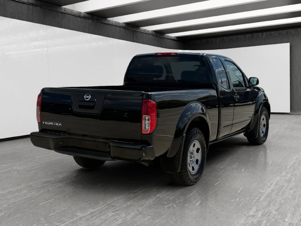 Used 2021 Nissan Frontier S RWD image 5