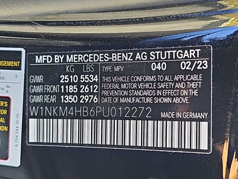 Used 2023 Mercedes-Benz GLC 300 4MATIC image 39