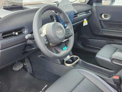 New 2026 MINI Cooper S image 9