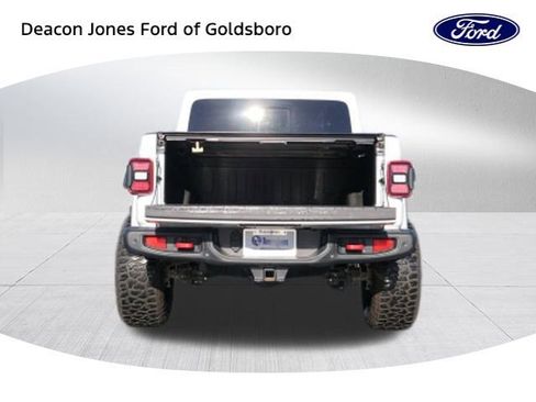 Used 2020 Jeep Gladiator Rubicon image 5