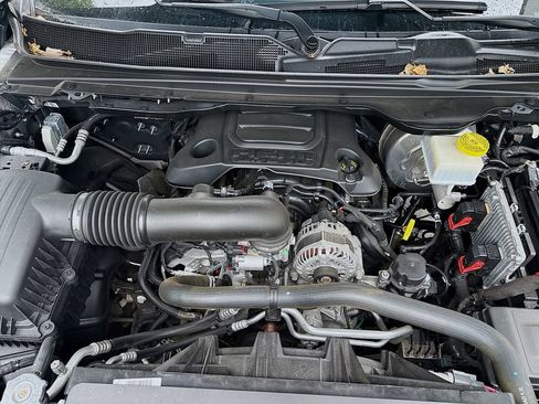 Used 2022 RAM 1500 Laramie AWD/4WD image 29