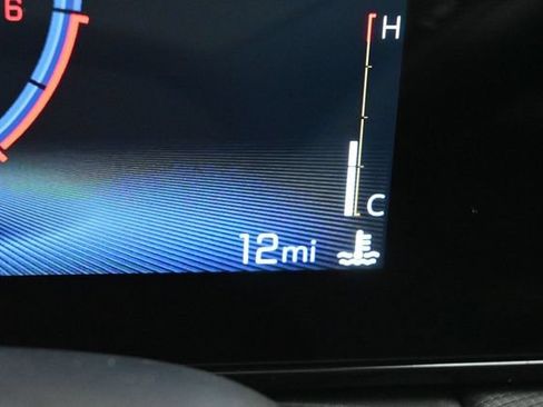 New 2026 Chevrolet TrailBlazer LT w/ Convenience Package FWD image 36