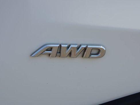 Used 2024 Toyota RAV4 XLE image 18