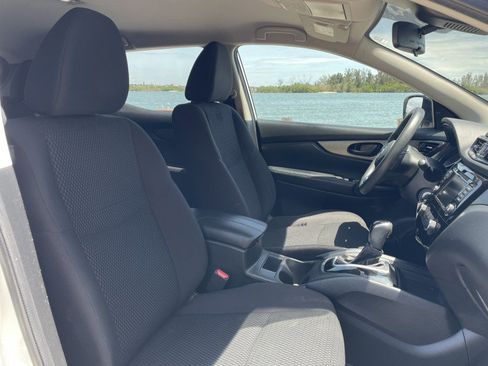 Used 2021 Nissan Rogue Sport S FWD image 7