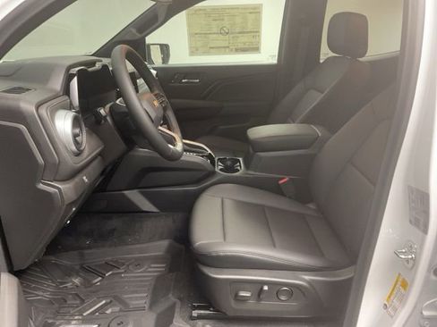 New 2026 Chevrolet Colorado LT w/ LT Convenience Package image 12